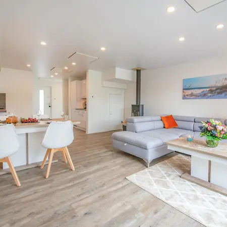 Baltic Village-damp Feriehus *